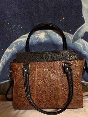 New Brown Hand Tooled Leather Medium/large Handbag with Black Trim